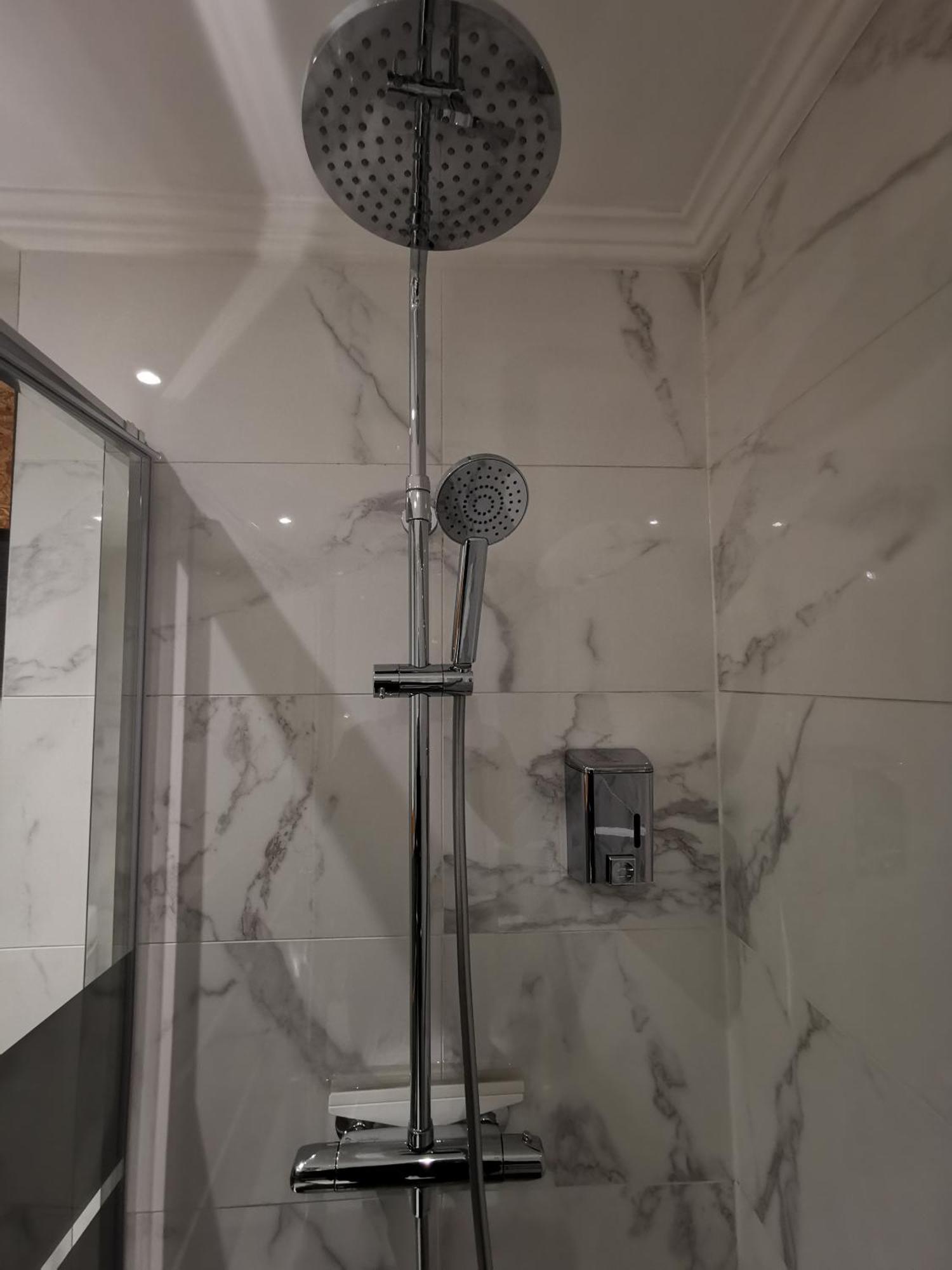 Studio Cosy Proche Paris Et Versailles لو بورْ مارْلي المظهر الخارجي الصورة